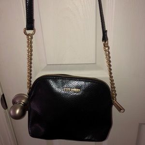 Steve Madden black purse